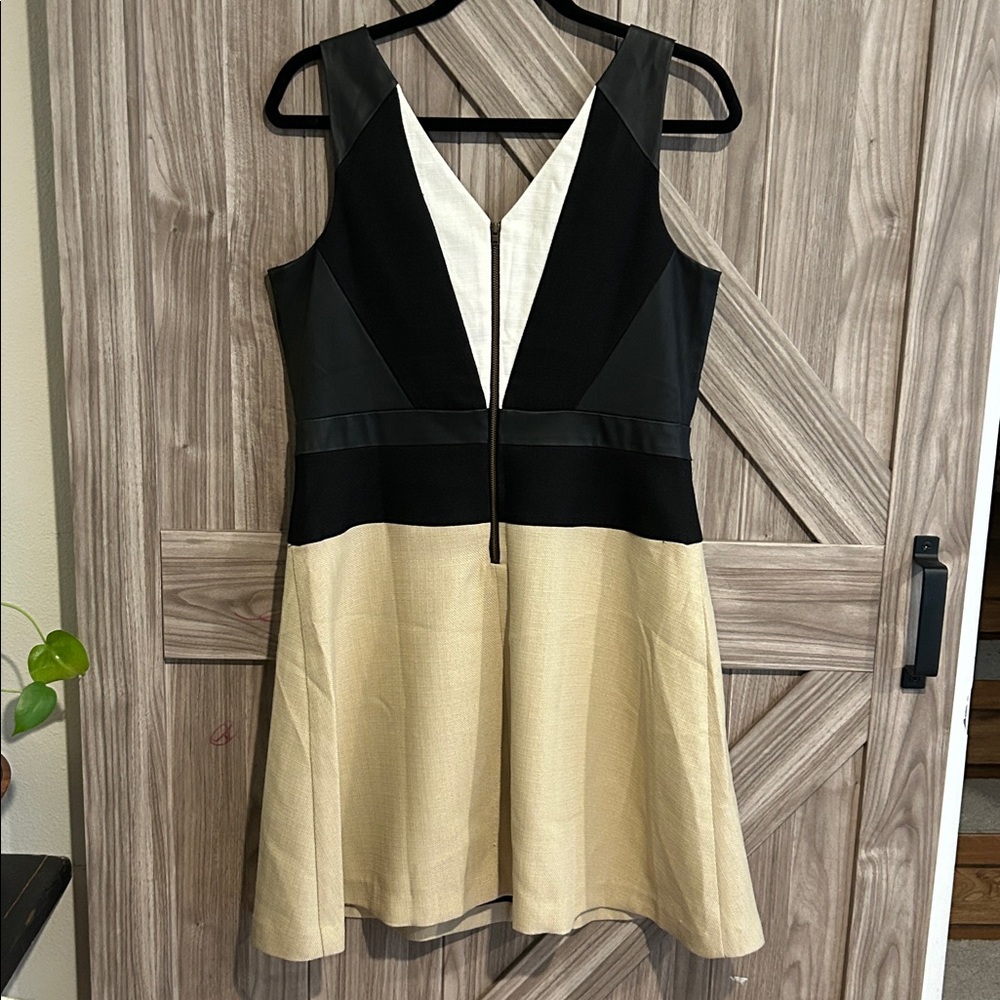 Ann Taylor Black and Tan Dress - Picture 2 of 7
